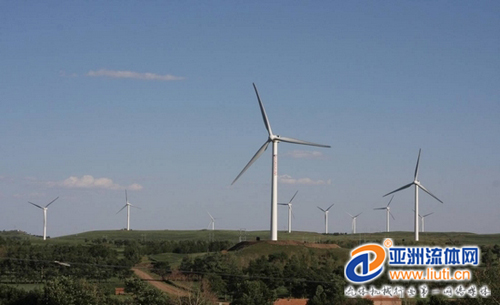 全球首台超低永磁直驱风速风力发电机实现并网发电
